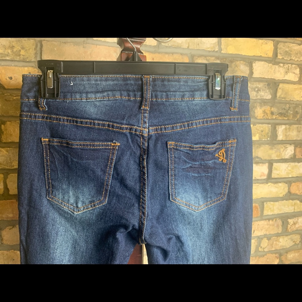 VIP Ripped Skinny Jeans - Picture 7 of 7